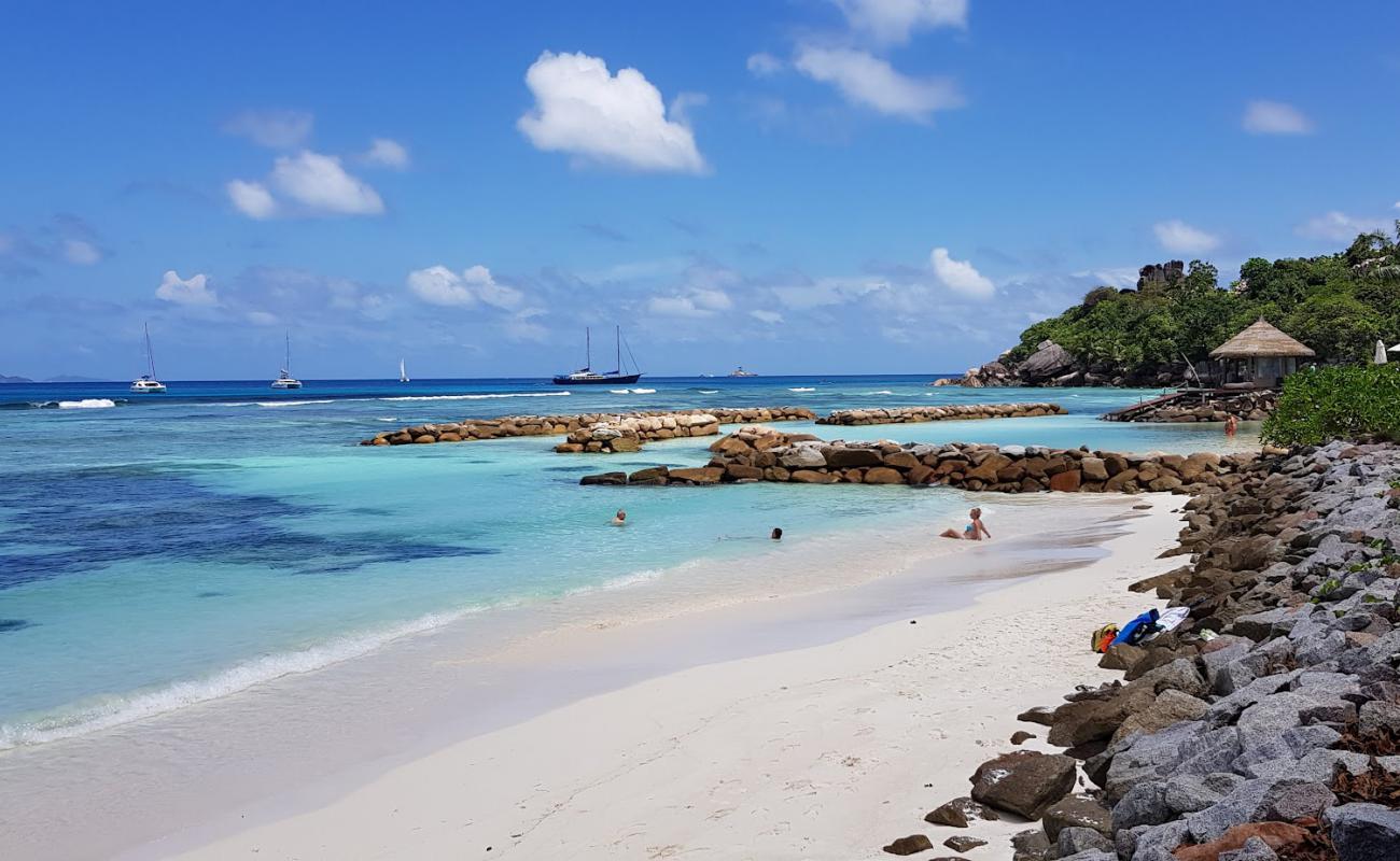 Photo de Anse Reunion Beach avec sable beige de surface