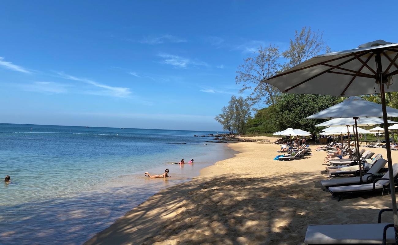 Photo de Shells resort beach avec sable beige de surface