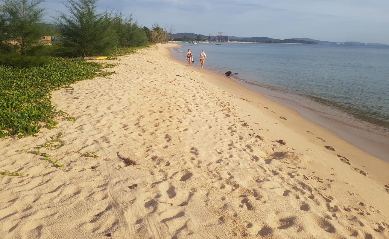 Photo de Cua Can Beach avec sable beige de surface