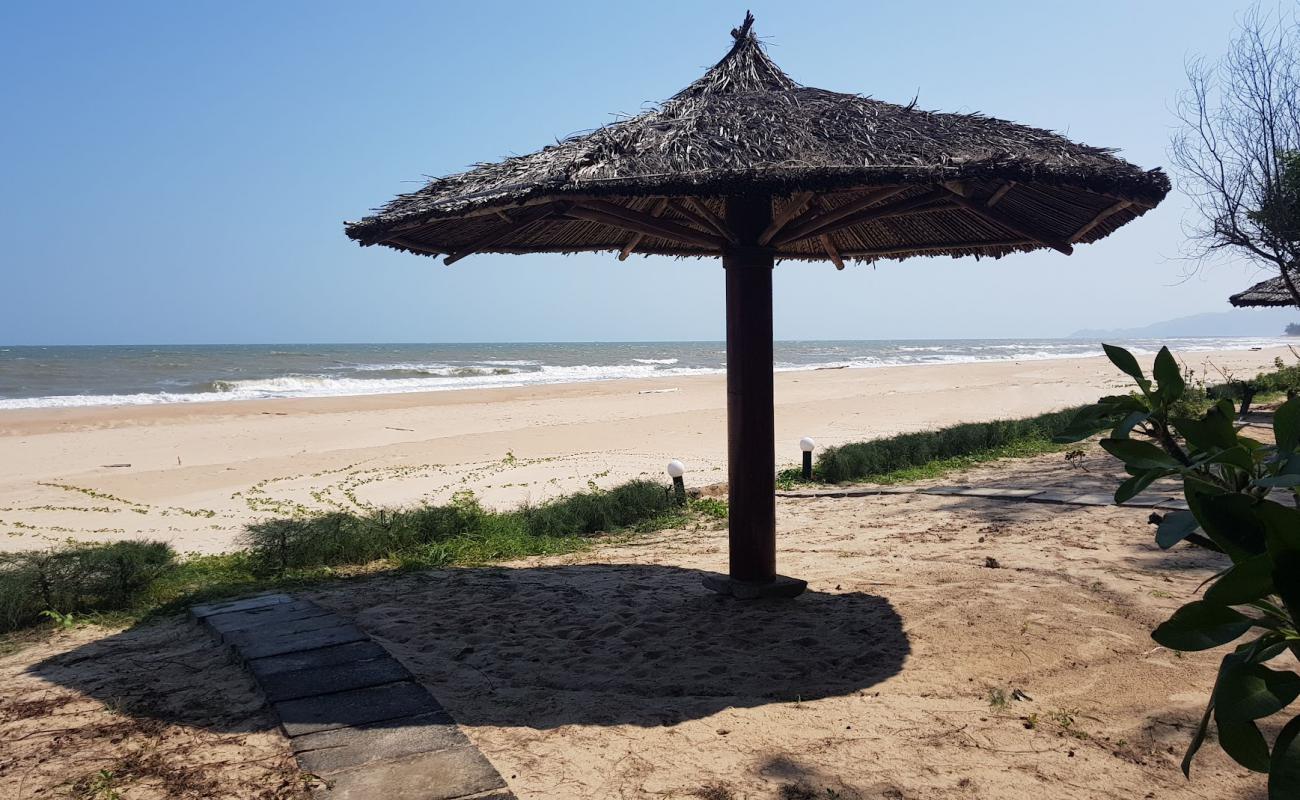 Photo de Ray river beach avec sable lumineux de surface