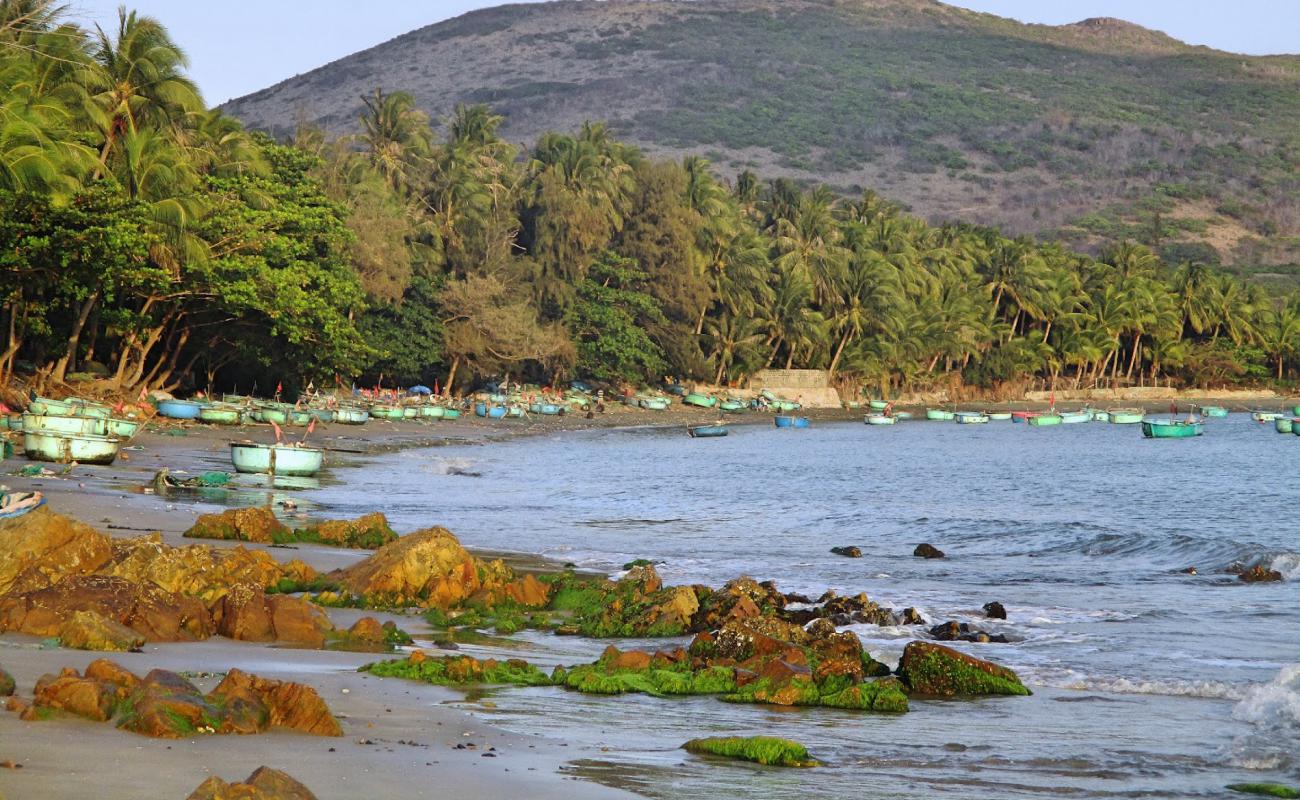 Photo de Lang Chai Hon Rom Beach avec sable lumineux de surface