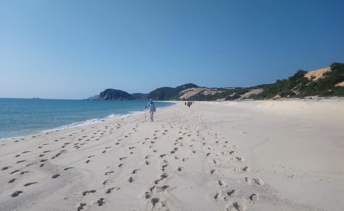 Photo de Na Beach avec sable lumineux de surface