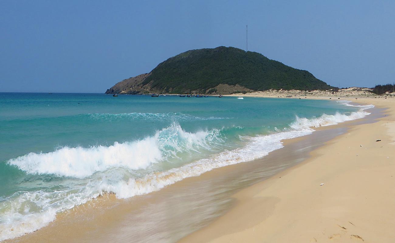 Photo de Hon Ngang Beach avec sable blanc de surface