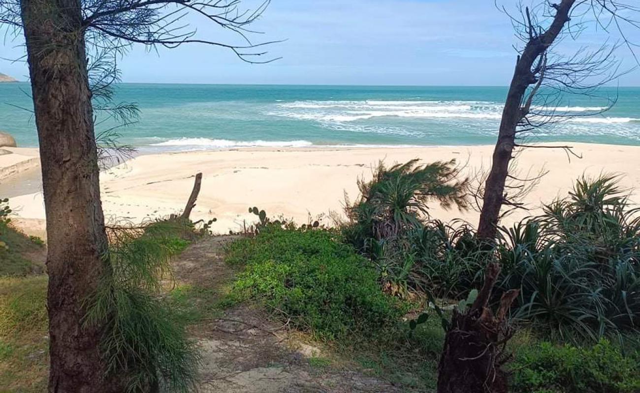 Photo de Xuan Thinh Beach avec sable beige de surface
