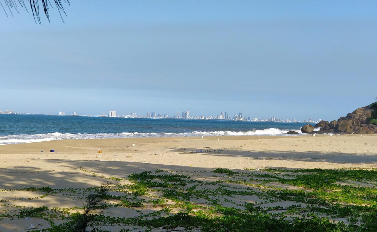 Photo de Ham Beach avec sable beige de surface