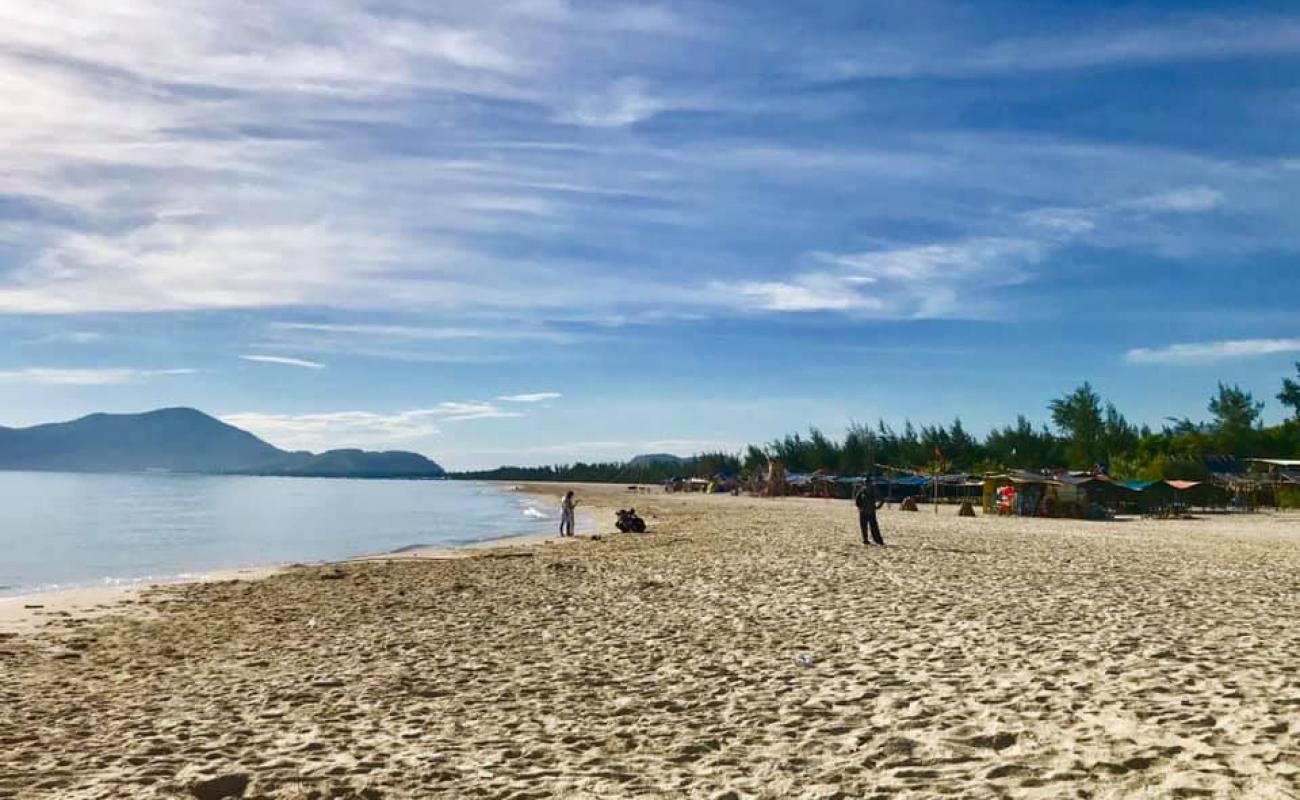 Photo de Chan May Beach avec sable lumineux de surface