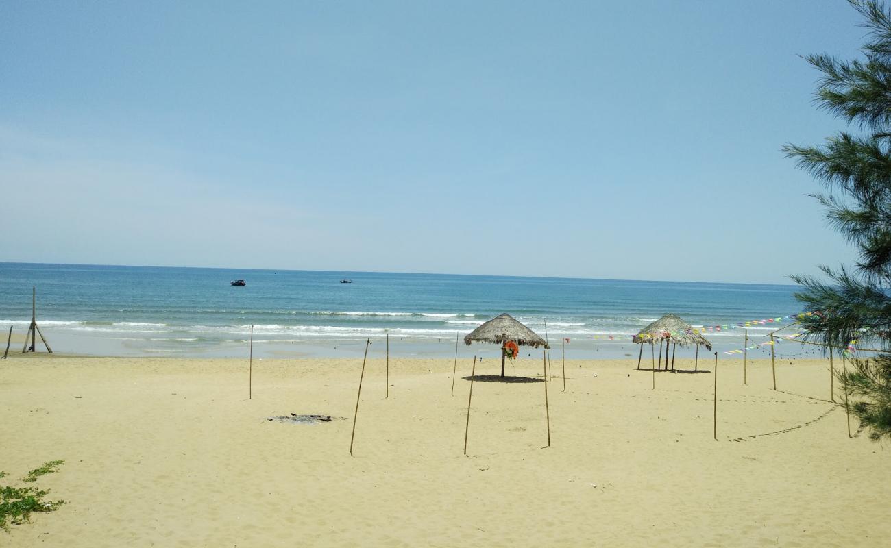 Photo de Ky Xuan Beach avec sable beige de surface