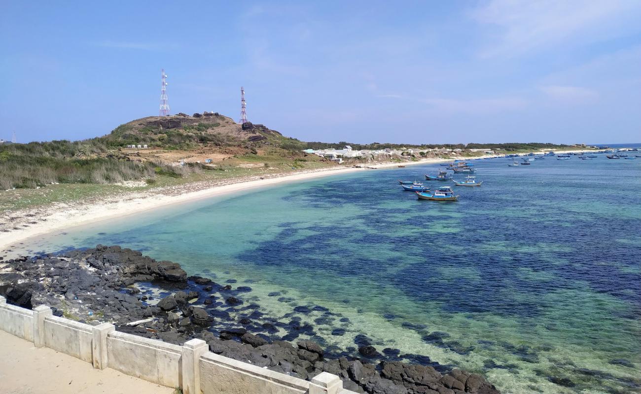 Photo de Long Hai Beach avec sable lumineux de surface