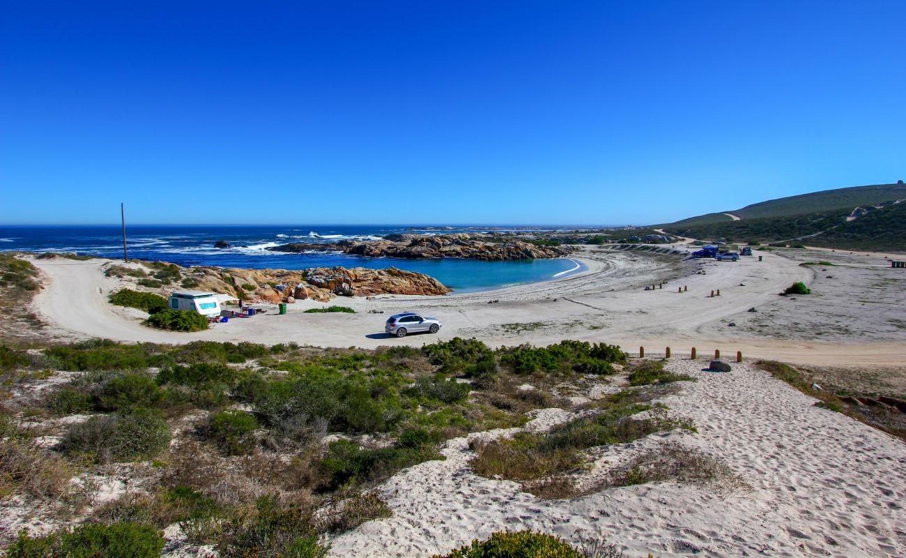 Photo de Tietiesbaai avec sable beige de surface