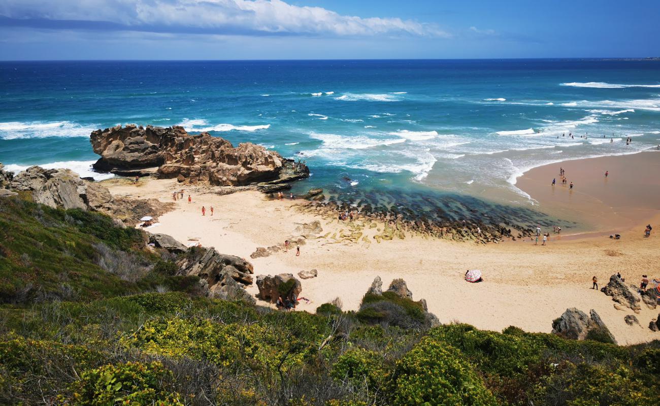 Photo de Brenton beach avec sable fin et lumineux de surface