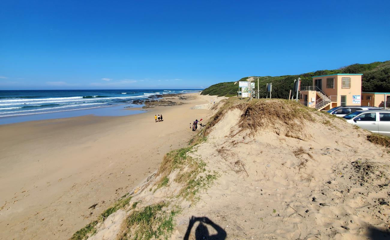 Photo de Gamburg beach avec sable beige fin de surface