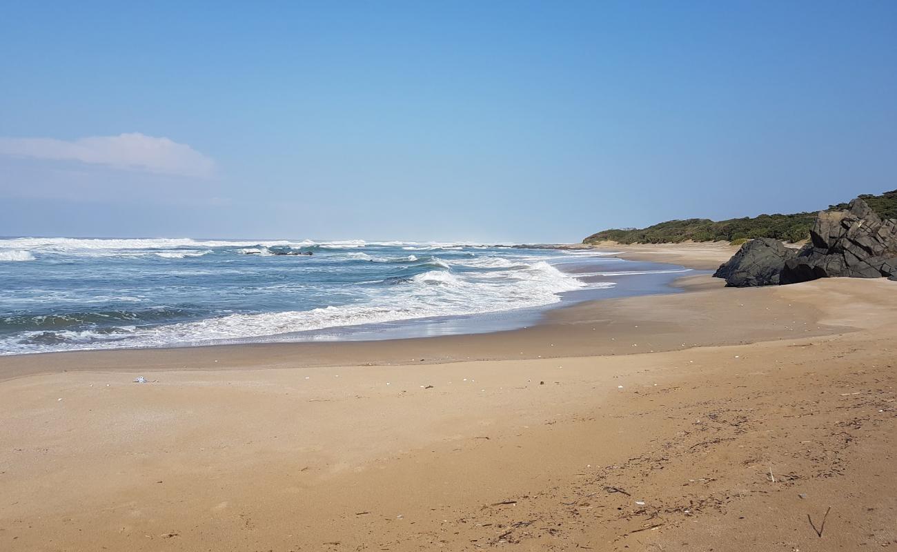 Photo de Xhora beach avec sable fin et lumineux de surface