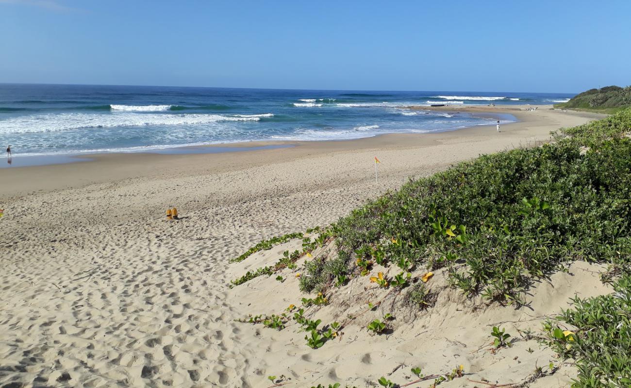 Photo de Trafalgar beach avec sable fin et lumineux de surface