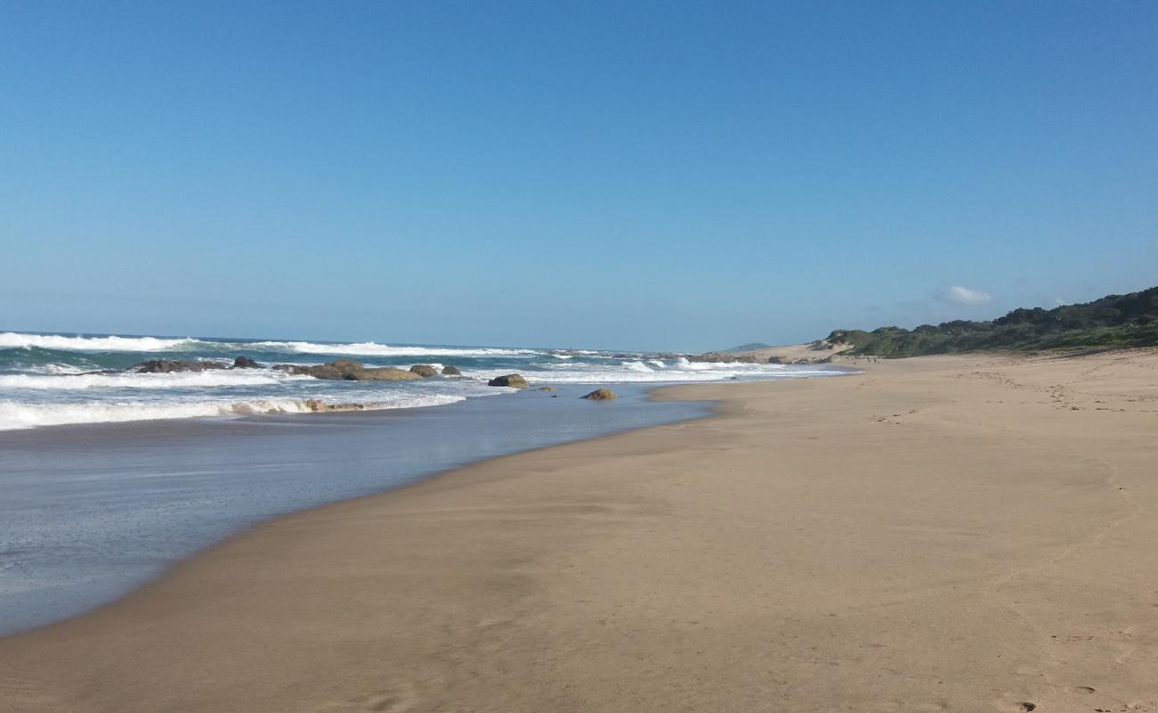 Photo de Granny's Tidal beach avec sable lumineux de surface