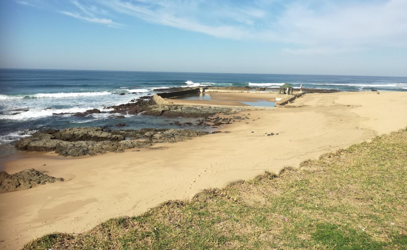 Photo de Port Shepstone beach avec sable beige & pierres de surface