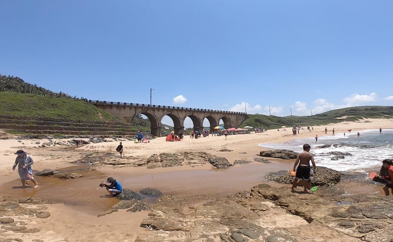 Photo de Bazley beach avec sable beige fin de surface