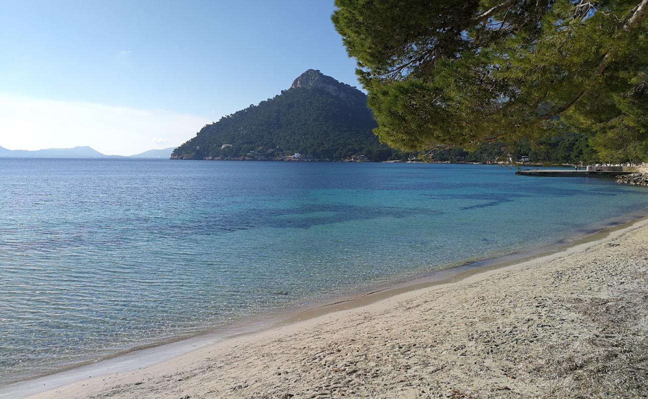 Photo de Plage de Formentor avec sable beige fin de surface