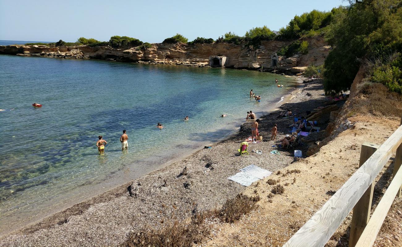 Photo de Cala Camps Vells avec galets gris de surface