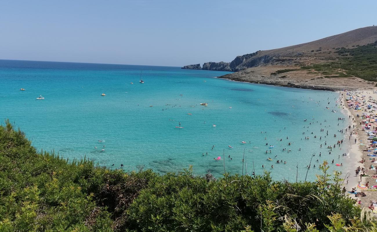 Photo de Cala Mesquida avec sable fin et lumineux de surface