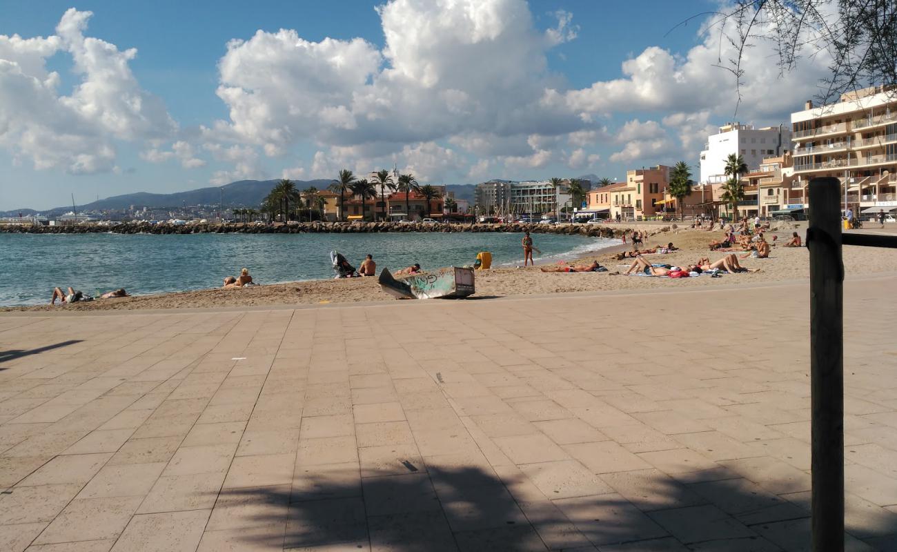 Photo de El Molinar beach avec sable beige de surface