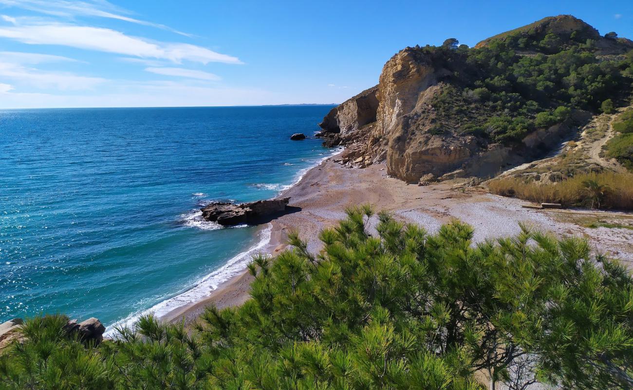 Photo de Playa la Caleta avec sable coquillier brun de surface