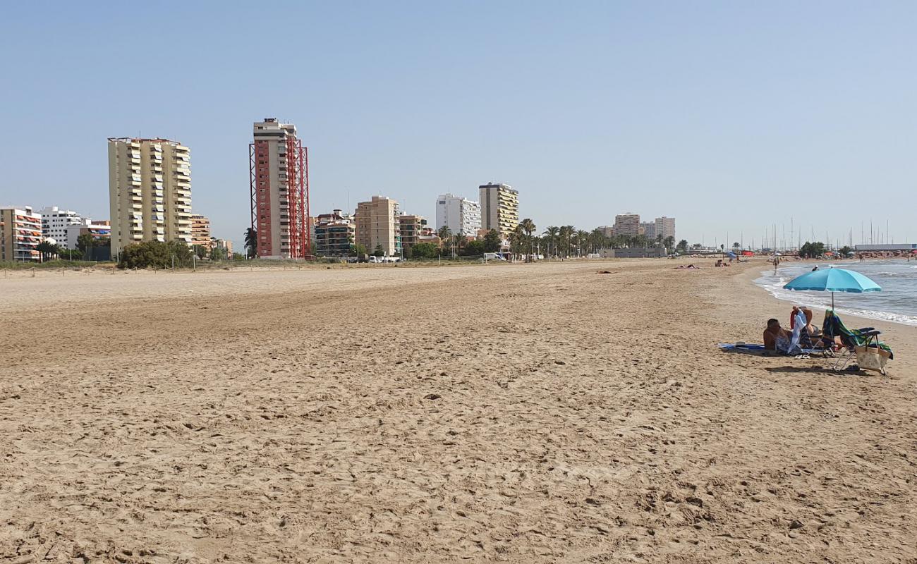 Photo de Platja de Massamagrell avec sable brun de surface