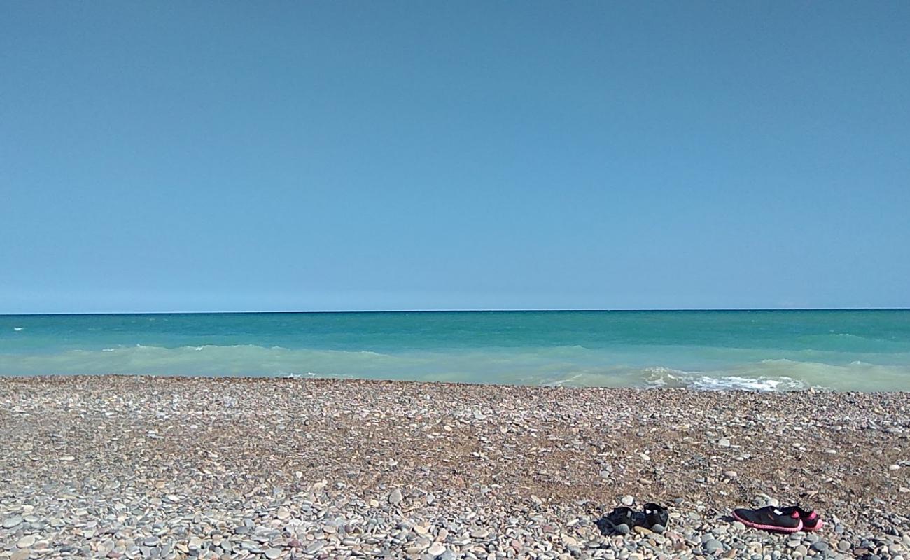 Photo de Malvarrosa Naturista avec caillou fin gris de surface