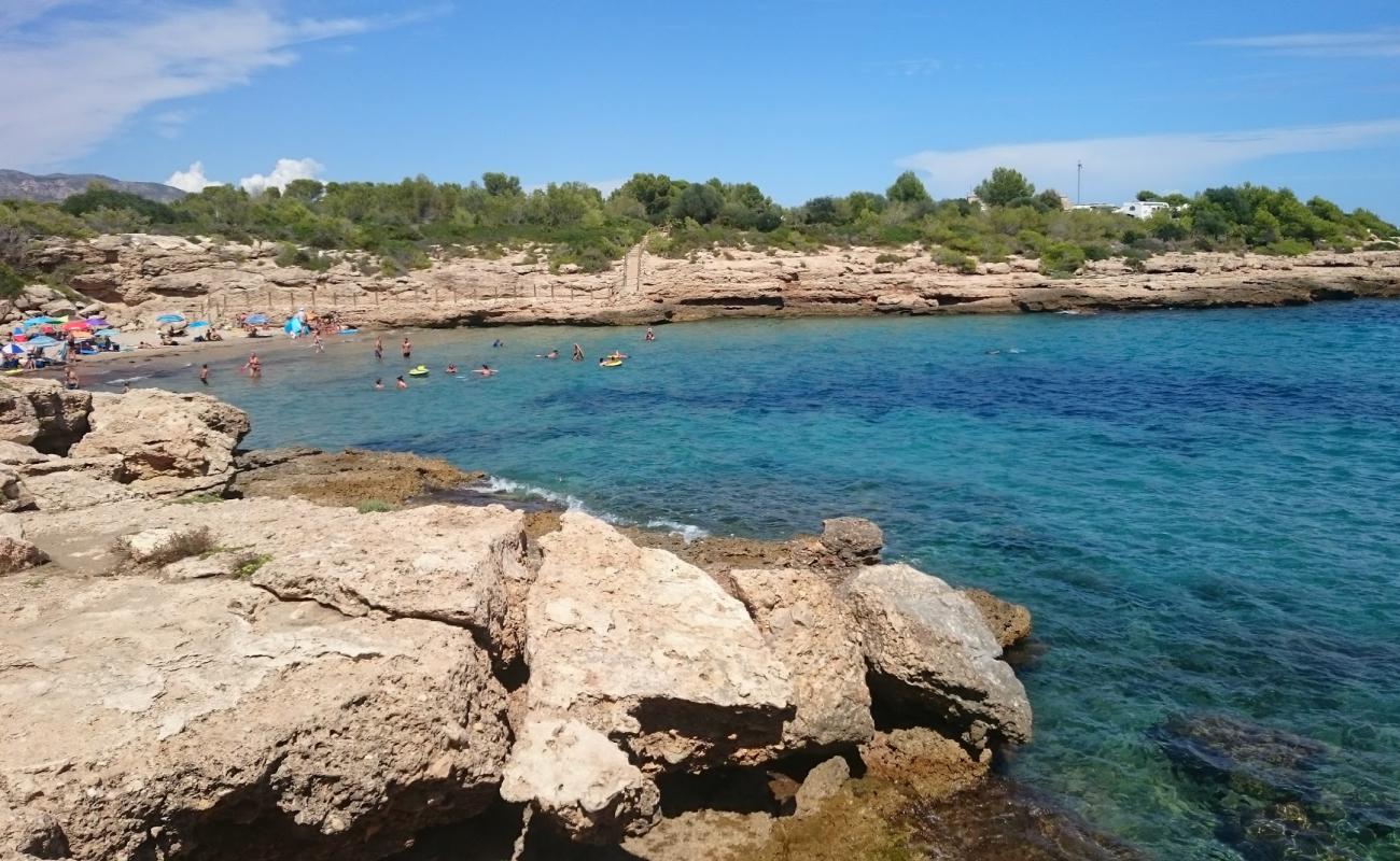 Photo de Cala del vidre avec sable beige de surface