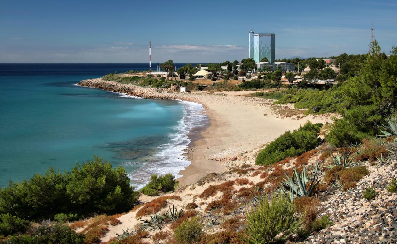 Photo de Cala de Gestel avec sable lumineux de surface