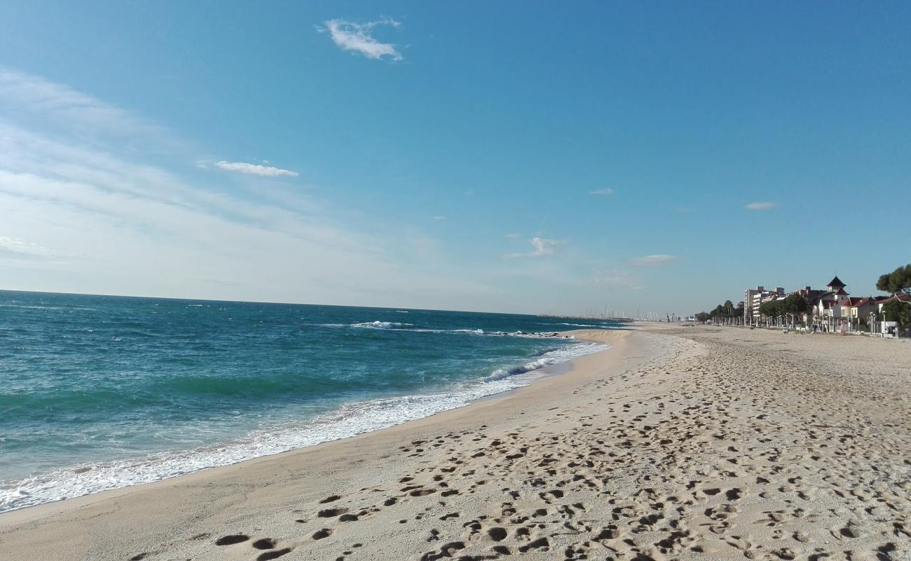 Photo de Sant Vicenc de Montalt avec sable beige de surface