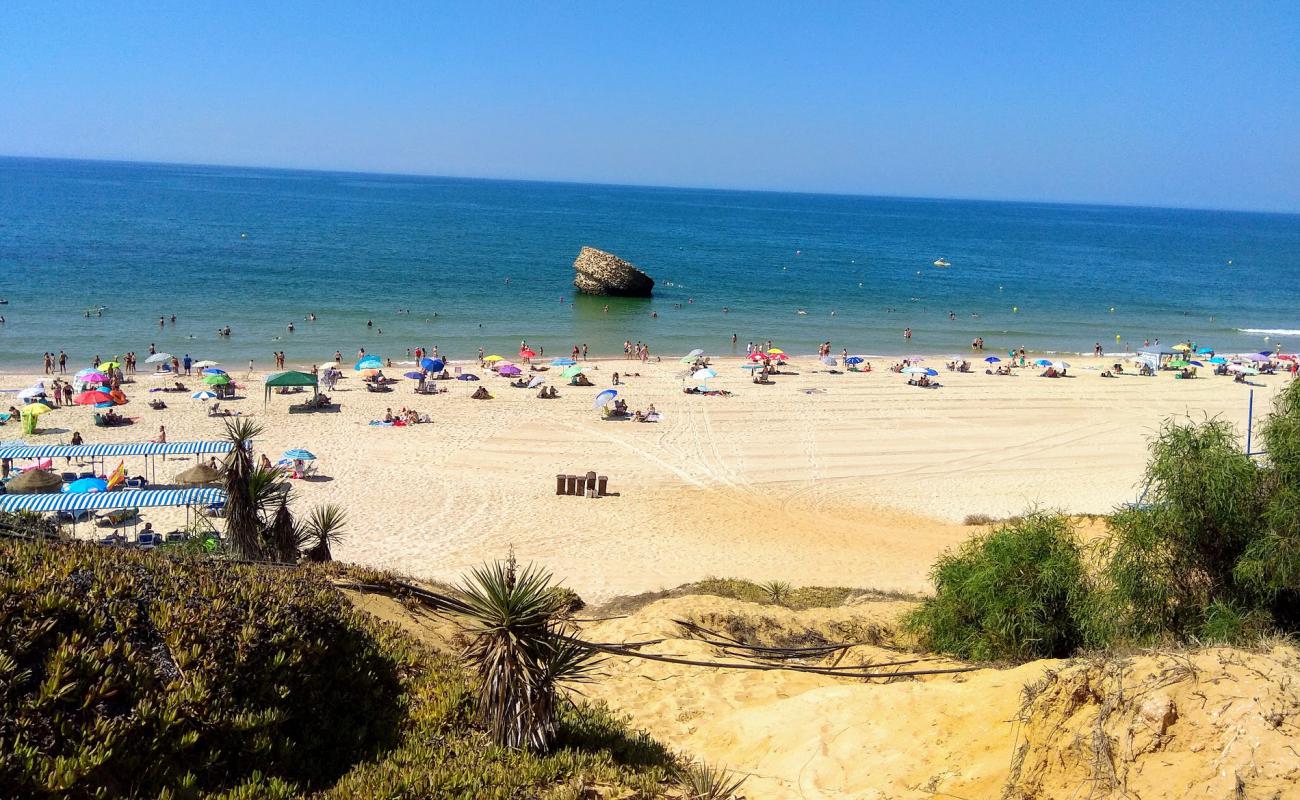 Photo de Playa de Matalascanas avec sable beige de surface