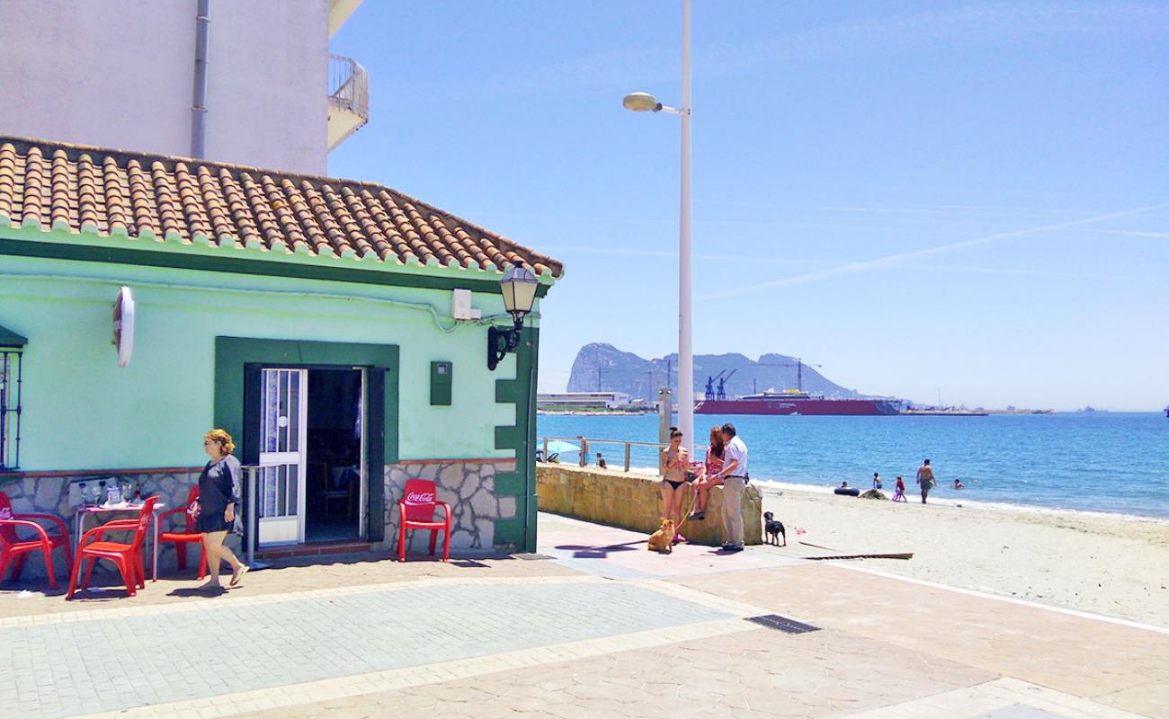 Photo de Puente Mayorga beach avec sable beige de surface