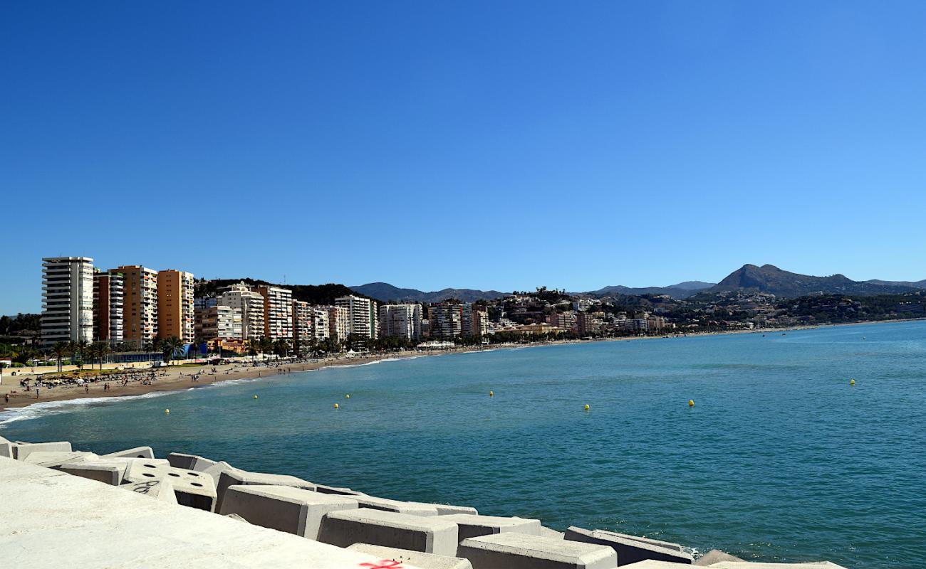 Photo de Plage de Malagueta avec sable gris de surface