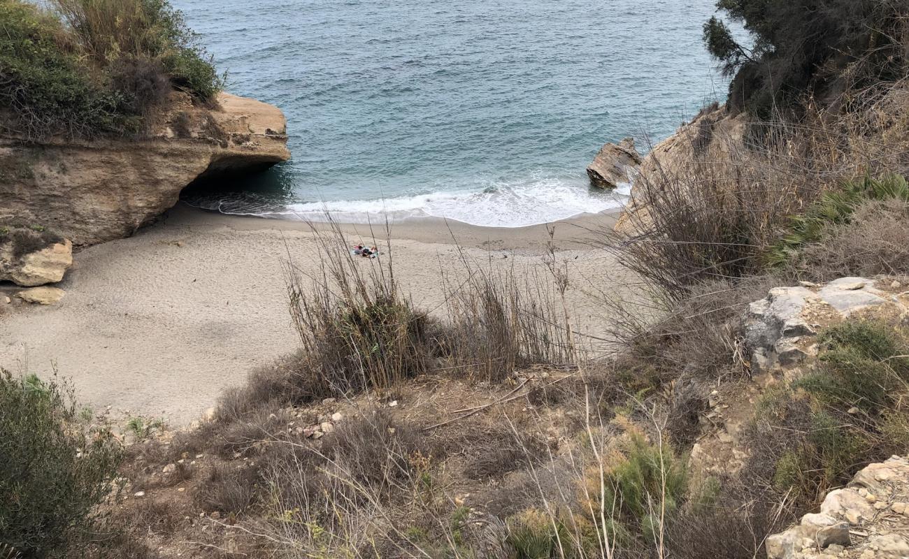 Photo de Piedra de Tarzan avec sable gris de surface