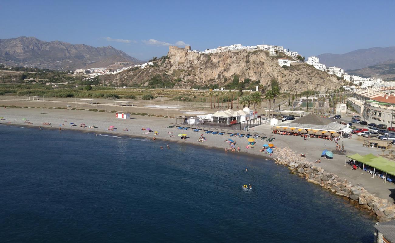 Photo de Playa de la Guardia avec caillou fin gris de surface
