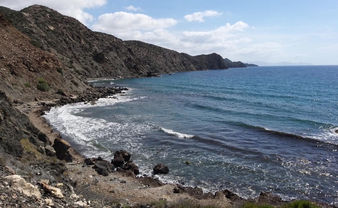 Photo de Cala de Ciscar avec sable gris & galets de surface