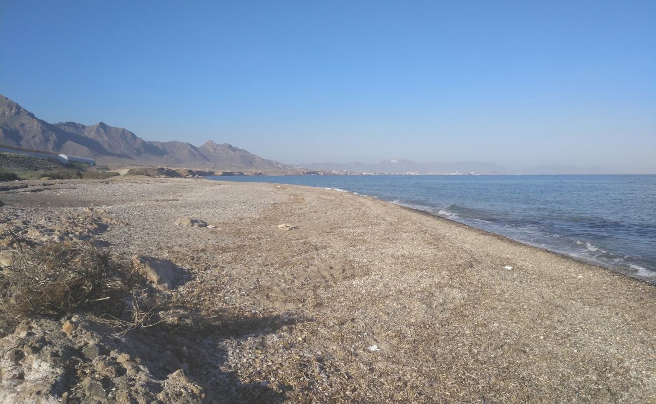 Photo de Playa de las Covaticas avec sable gris & galets de surface