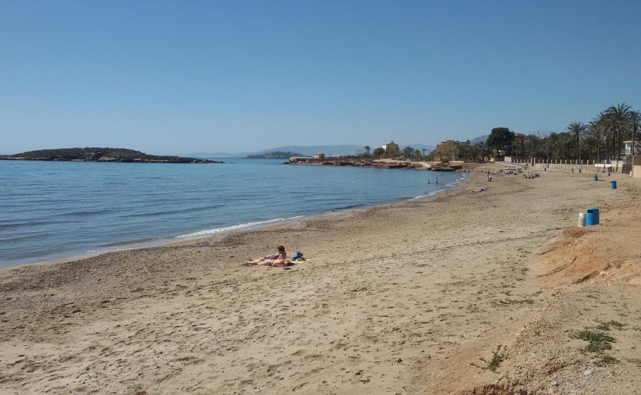 Photo de Playa del Pueblo avec sable gris avec caillou de surface