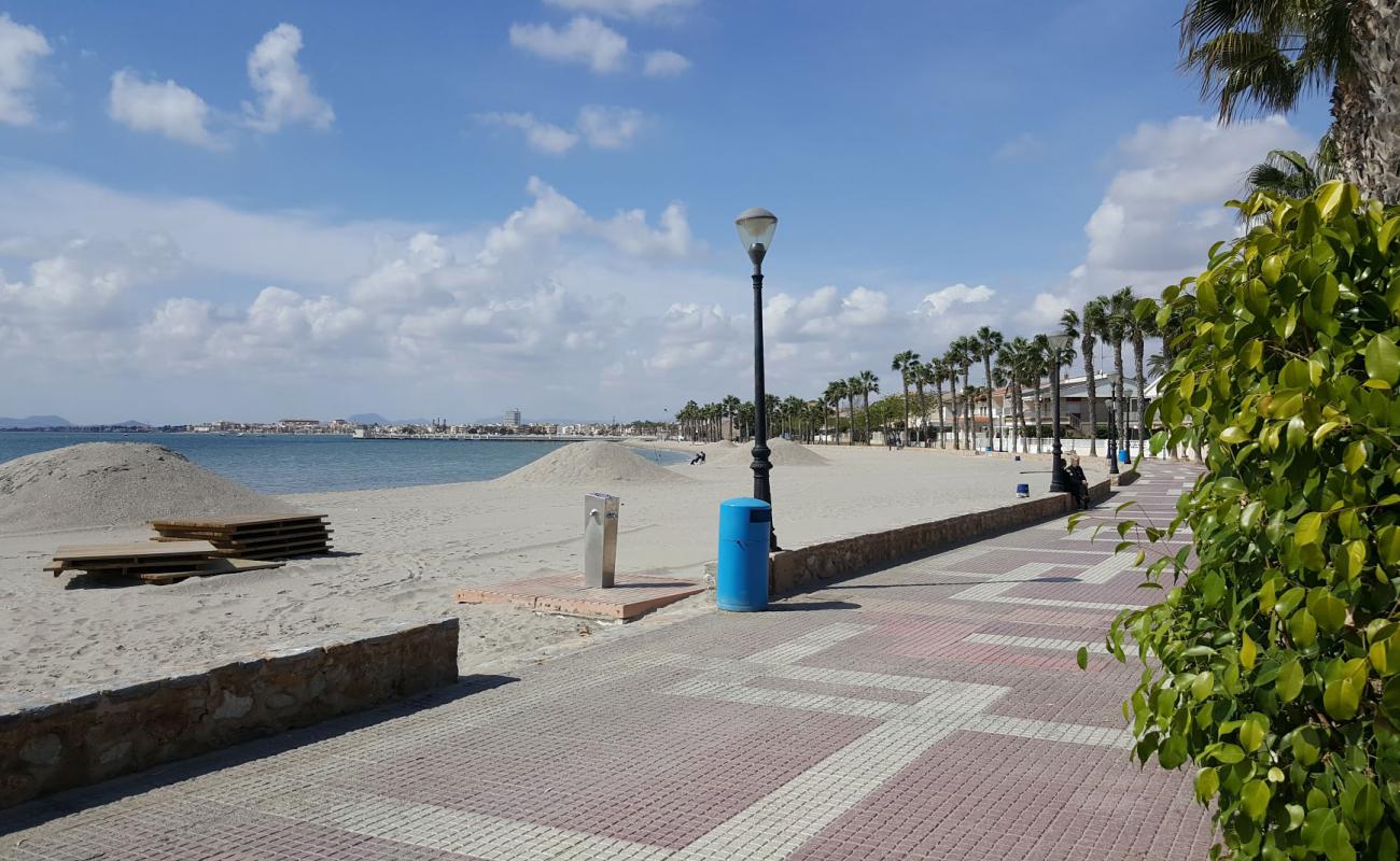 Photo de Playa de Los Narejos avec sable gris de surface