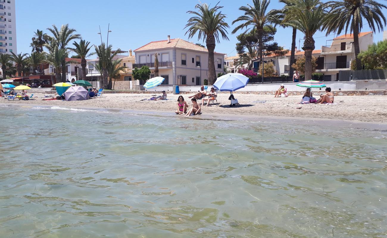 Photo de Playa de Colon avec sable gris de surface