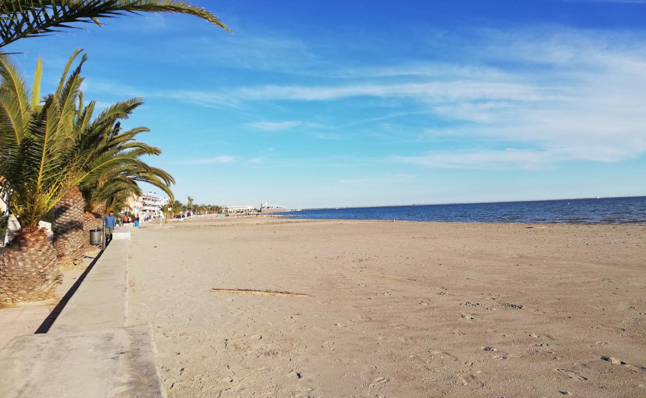 Photo de Playa el Castillico avec sable gris de surface