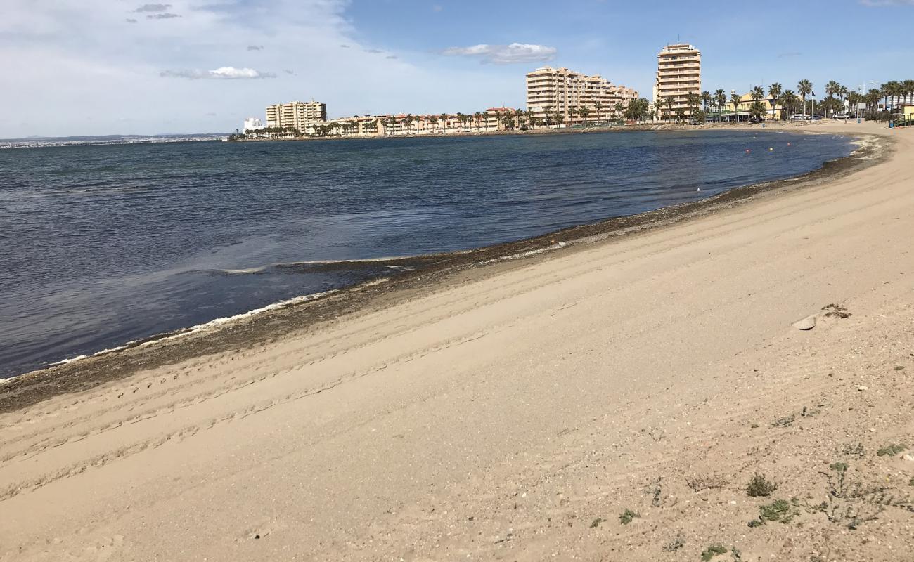 Photo de Playa Mistral avec sable brun de surface