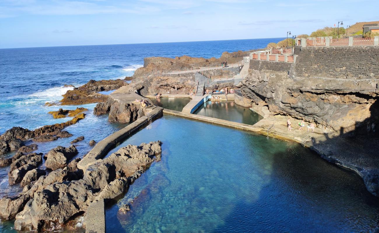 Photo de Piscinas de La Fajana avec surface béton pavée de surface