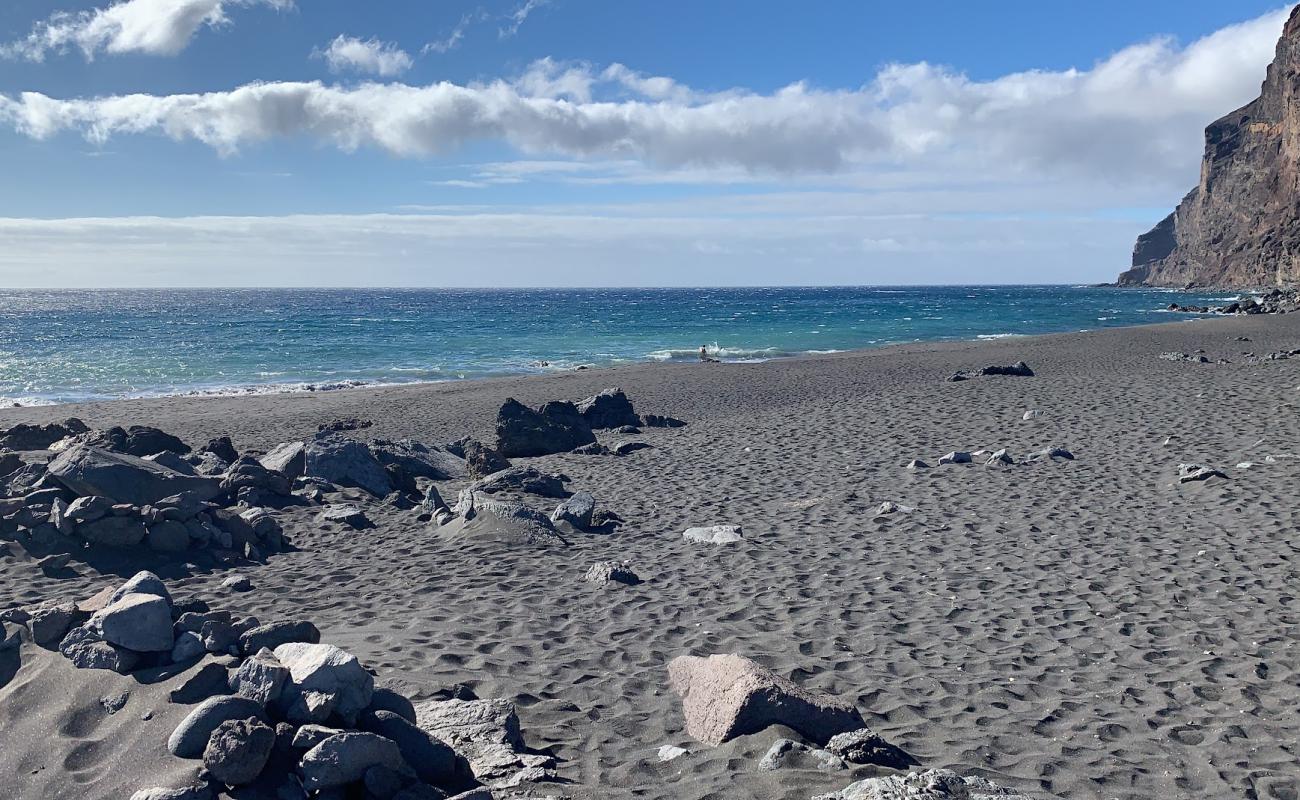 Photo de Playa del ingles avec sable gris de surface