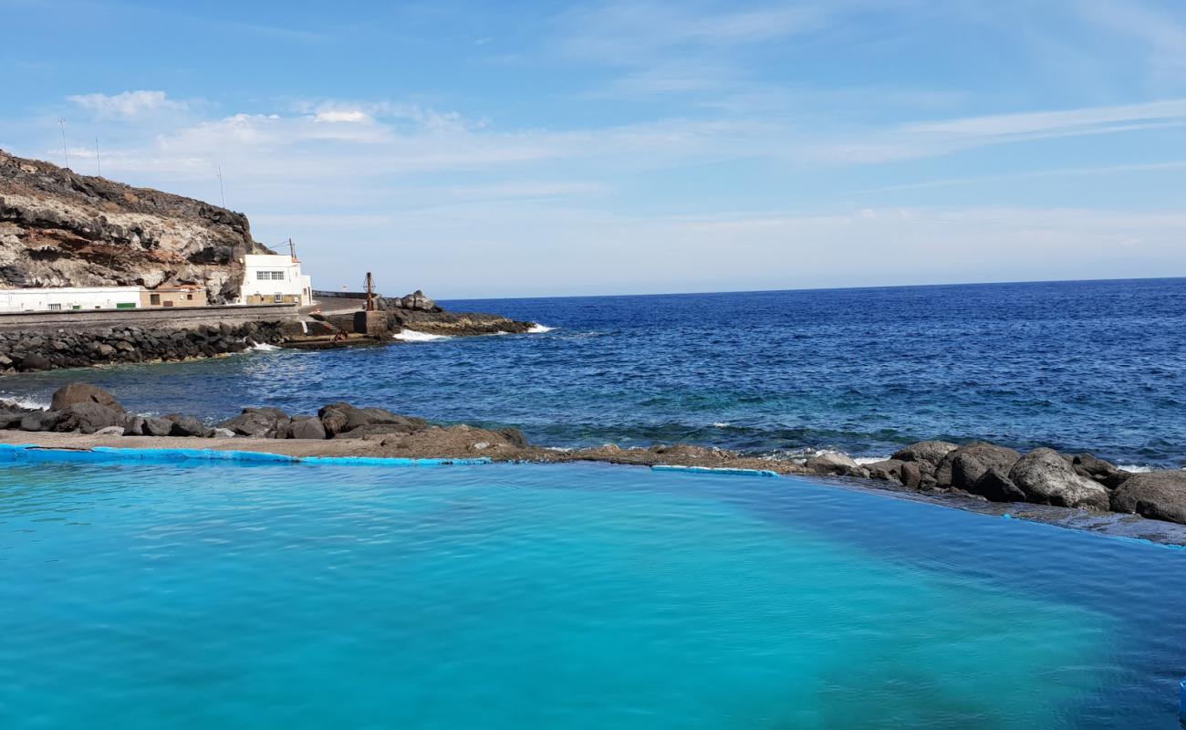 Photo de Playa Barranco Arriba avec terrain rocheux de surface