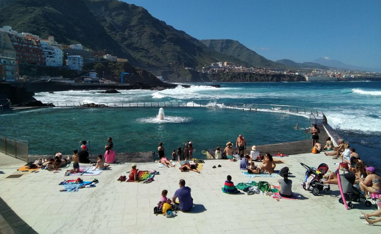 Photo de Punta Del Hidalgo Pool avec surface béton pavée de surface