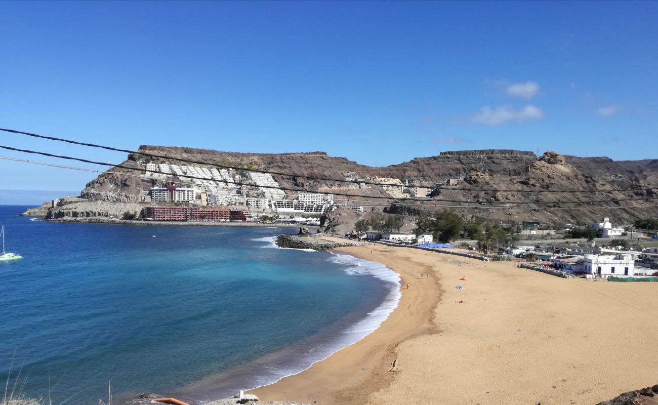 Photo de Playa de Tauro avec sable beige fin de surface