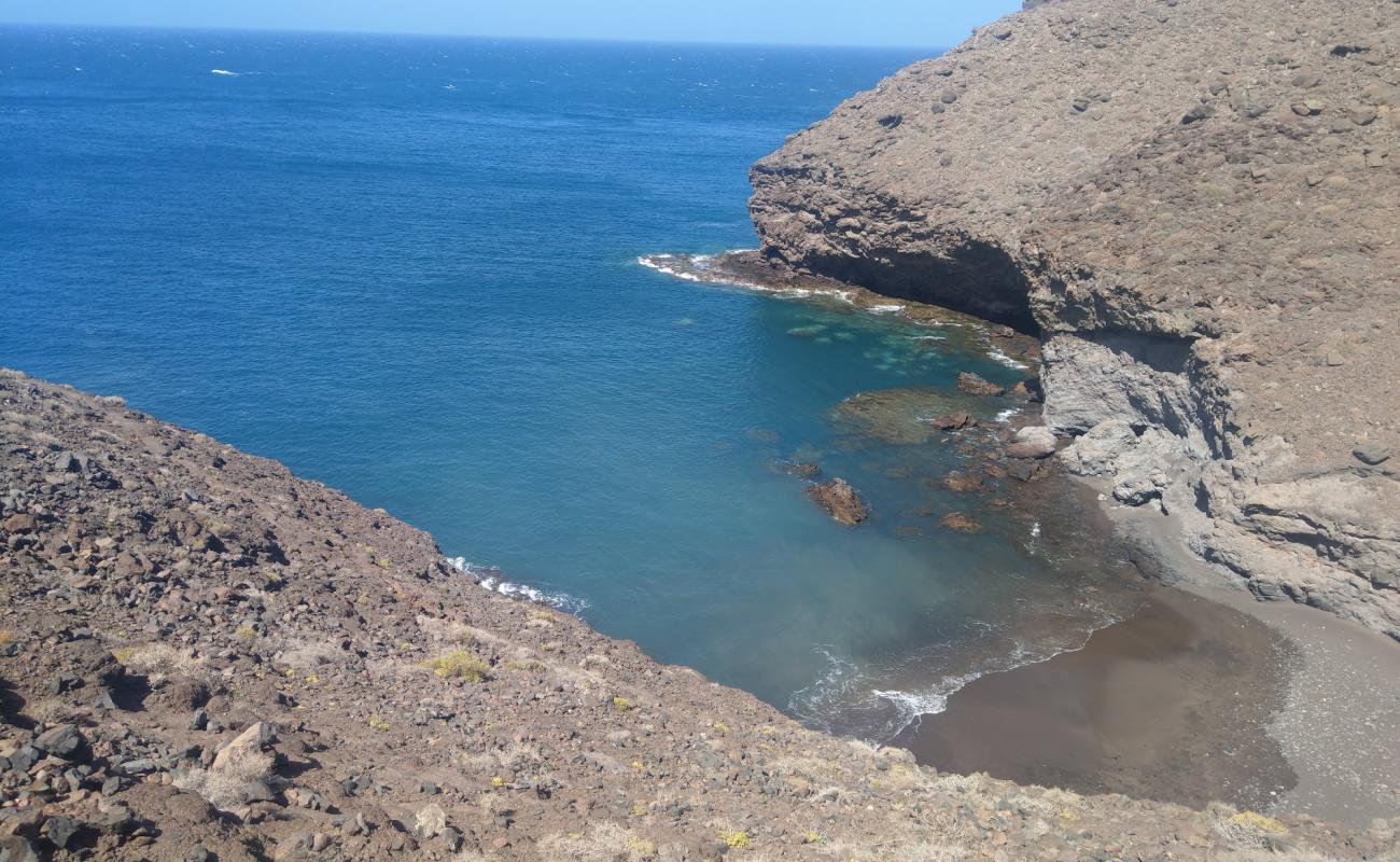 Photo de Playa de El Puerto avec sable gris de surface