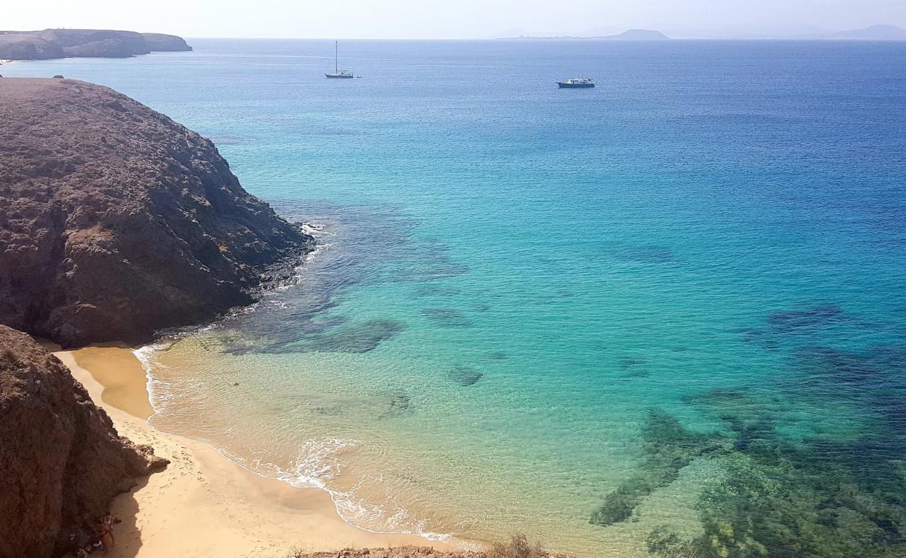 Photo de Caleton del Cobre avec sable beige fin de surface