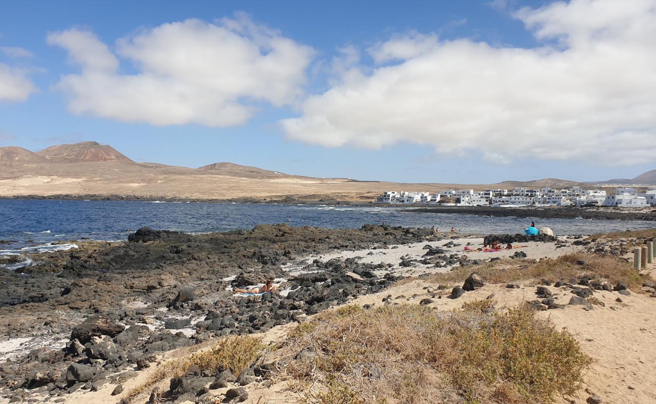 Photo de Playa Mejias avec terrain rocheux de surface